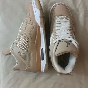Women’s Air Jordan 4 ‘Shimmer’